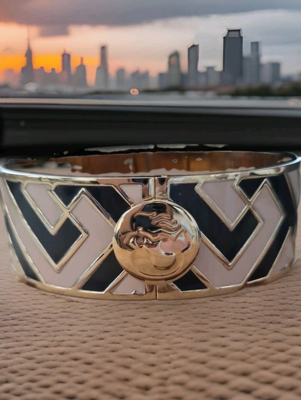 Spartina 449 Telfair Pattern Enamel Hinge Bangle Bracelet Gold Tone Retired